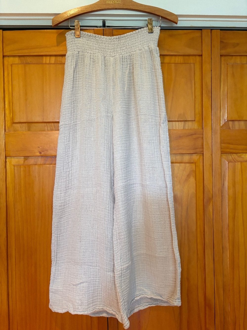 Michael Stars 100% Cotton Gauze Wide Leg Cropped Pants Size Medium Natural Tan